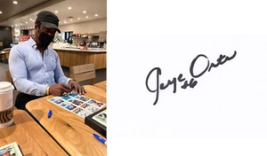 Jorge Orta (TOUGH AUTOGRAPH) 1985 Royals World Series SIGNED 3x5 CARD 2xAll Star - Picture 1 of 3
