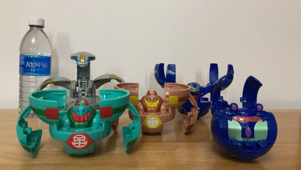 LOTE de 5 figuras grandes Spinmaster Sega Bakugan Battle Brawlers Foto 1 de 4