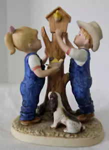 Figurina vintage Homco 1985 Denim Days 8888 Our Birdhouse Debbie & Danny - Foto 1 di 8