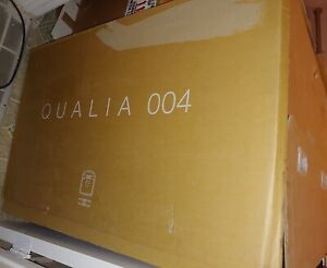 Sony Q004-R1 QUALIA 004 SRXD Projector + VPLL-ZP550 Tele Zoom lens Bundle