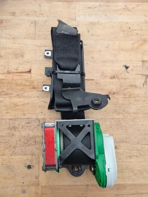 SAAB 9-3 93 07-12 LEFT FRONT SEATBELT CONVERTIBLE MANUAL ADJUST SEAT LH 12770670 - Image 1 of 4