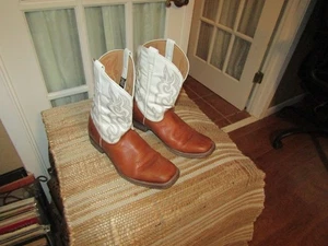 Laredo Herren 13 D Westernstiefel Eckige Zehe Weiß & Braun Stil 7891 - Bild 1 von 11