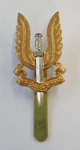 Insignia de gorra del ejército - Servicio aéreo especial (bimetálico) - Imagen 1 de 3