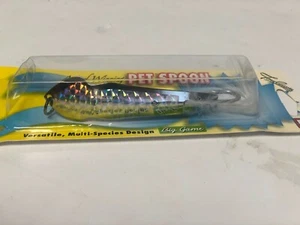 Luhr Jensen No.17 PET Gießlöffel, chrom mit weißer Feder, 4984-017-0150 - Bild 1 von 1