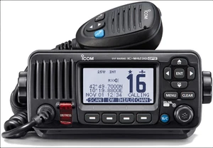 ICOM M423GE RICETRASMETTITORE NAUTICO VHF DSC GPS INTEGRATO CLASSE D IPX7 25W - Picture 1 of 5