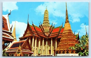Dentro del Templo de Buda Esmeralda Wat Phra Keo en Bangkok Tailandia Postal - Imagen 1 de 2