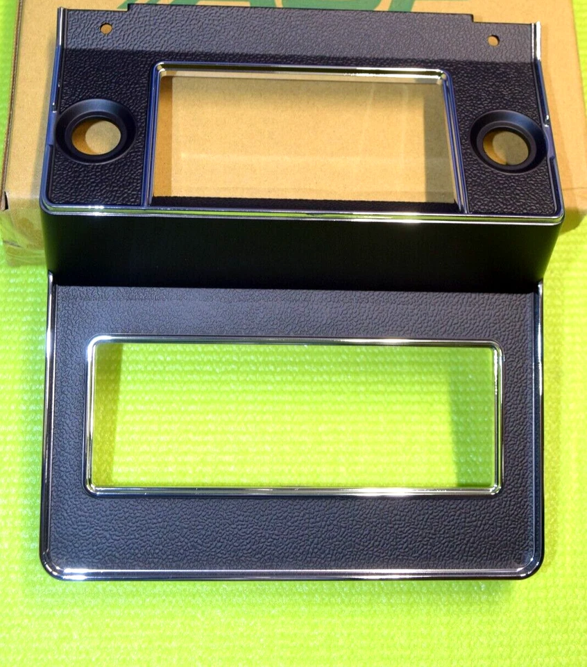 1969-1970 Ford Mustang Fastback Coupe Radio Bezel Black Camera Case Finish. - Image 1 of 1