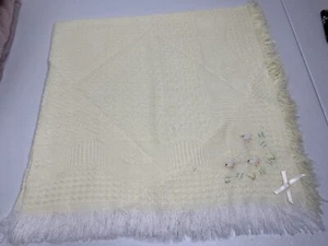 Vintage Acryl Babydecke gelb Fransen handgewebt mit bestickten Enten - Bild 1 von 10