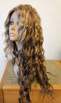 WOMEN'S CURLY LONG VOLUMINOUS ASH BROWN WIG NEW - Image 1 of 4
