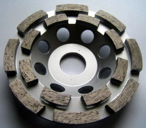 Diamant Schleiftopf Schleifteller 110 mm universal Beton Estrich - Neu - Top !! - Bild 1 von 1