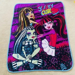 Monster High Doll Scary Cute Soft Fleece Plush Blanket Throw Mattel INC 40x52 - Picture 1 of 8