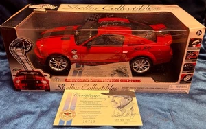 Ford Shelby GT500 2010 Super Snake 1/18 Shelby certificado de autenticidad Carroll Shelby firmado raro - Imagen 1 de 6