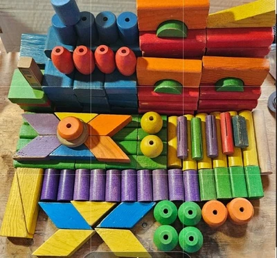 Bloques de construcción de madera 134 piezas formas multicolores niño vintage MC Foto 1 de 2