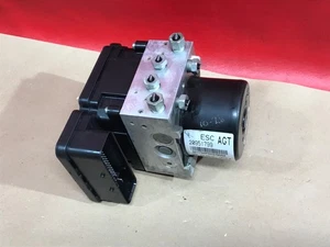 Conjunto de módulo de bomba de freno antibloqueo ABS 2011-2016 Cadillac SRX 20951799 - Imagen 1 de 5