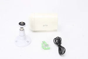 Arlo VMC2032-100NAS Essentials XL Spotlight Camera White W/ Mount and USB Cable - Picture 1 of 5