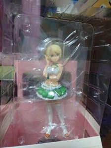 Girls und Panzer PACIFIC Darjeeling Race queen version Painted Figure Japan - Picture 1 of 2
