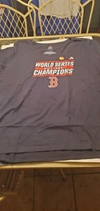 Boston Red Sox Women's MLB Team 2018 World Series signature shirt Majestic 3XL - Bild 1 von 4