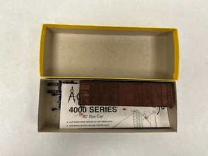 Accurail Kit 4003 HO 40' O.B. Box Car w/Wood Ends Canadian National #800899 - Picture 1 of 2
