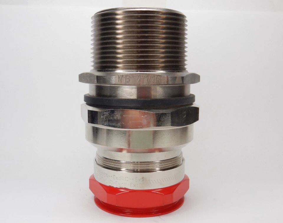 Cooper CAP011494 Cable Gland ADE 1FC Compound n°13 CA2" 1/2 NPT  Capri Nickle - Image 1 of 4