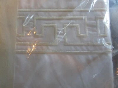 Funda nórdica Pottery Barn Geo bordada orgánica percal doble blanca nueva  Foto 1 de 2