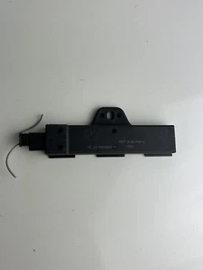 2011-2016 BMW F10 550i Antenna Keyless Entry System 65.20-9220832-02 OEM & SANA - Picture 1 of 3