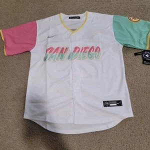 sNWT Fernando Tatis Jr. #23 Padres City Connect Jersey Youth Small Stitched - Picture 1 of 2