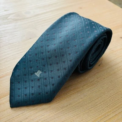 Corbata azul de diseñador de lujo Lanvin para hombre con diseño de punto rojo seda Foto 1 de 4