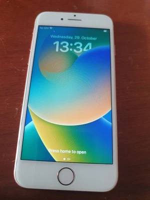 Apple iPhone 8 - 64GB - gold (Unlocked) A1905 (GSM) - Image 1 of 4