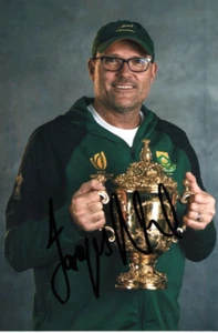 SOUTH AFRICA RUGBY: JACQUES NIENABER SIGNED 6x4 WORLD CUP TROPHY PHOTO+COA - Picture 1 of 1
