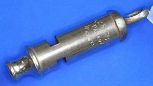 Silbato Scout Bomberos Tren Policía De Colección, Patente The City Whistle **[29795] - Imagen 1 de 3