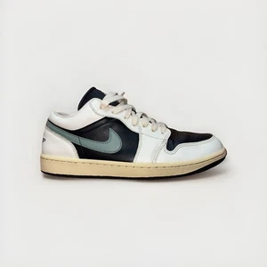 Nike Air Jordan 1 Low Black 'Jade Smoke' Sail White (DC0774 001) Women's 11 - Picture 1 of 8