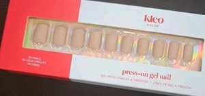 Kleo Kolor Press-On Gelnägel ~ Smoked Taupe ~ Brandneu, 30 Nägel enthalten - Bild 1 von 4