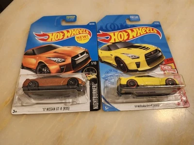 Nissan GT-R (R35) 2017 Hot Wheels Nightburnerz '17 error de rueda 2021 entonces y ahora  Foto 1 de 3
