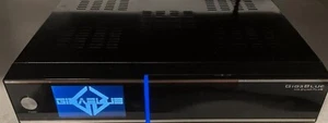 Receiver Gigablue Quad Plus HD mit Zubehör Linux Receiver 2x DVB-S2 & 1x DVB-C - Bild 1 von 1