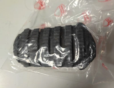 Cubierta de goma estriba delantera izquierda original Ducati 76510322A DesertX, Multistrada V Foto 1 de 2