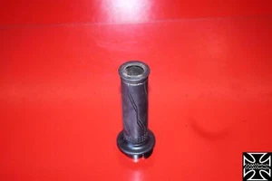 15 2015 YAMAHA YZF R3 RIGHT THROTTLE GRIP - Picture 1 of 5