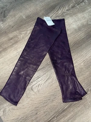 ¡NUEVO CON ETIQUETAS! Guantes PORTOLANO Berenjena Cuero Púrpura Forrados de Seda Ópera Sin Dedos Talla 7 Foto 1 de 4