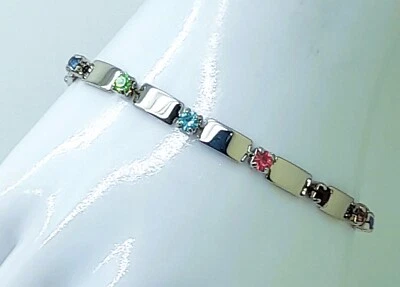 B103 Simples Estilo Moderno Banhado a Prata com Várias Pulseiras de Tênis da Moda 7" - Imagem 1 de 4