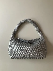 NEW Silver Woven Braided Shoulder Bag Purse Handbag Tote Faux Vegan Leather - Picture 1 of 15