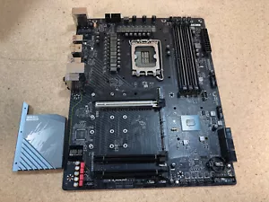 *FOR PARTS* GIGABYTE Z690 AORUS ELITE AX DDR4 WIFI Intel LGA1200 DDR4 ATX - Bild 1 von 6