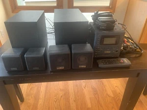 Cambridge SoundWorks MusicWorks AM FM CD Stereo System & Speakers - Picture 1 of 1
