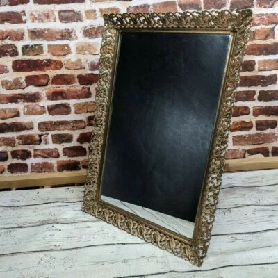 Espejo ornamentado enmarcado montado en la pared largo 16 x 11 decoración de baño Hollywood Regency Foto 1 de 4