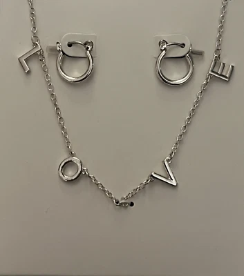 ¡Nuevo! Juego de 3 collar/pendientes Claire's 12" LOVE adolescente preadolescente mujer joven joyería Foto 1 de 4