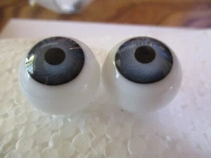 22 mm Blau Runde Handgeblasene Glasaugen 14 mm Iris Schaufensterpuppe N3 - Bild 1 von 3