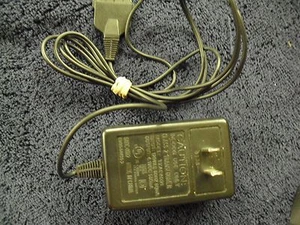 Qualcomm Model TXACA031 AC Adapter 4.1V 550mA Power Supply Charger 4.1 V - Picture 1 of 1