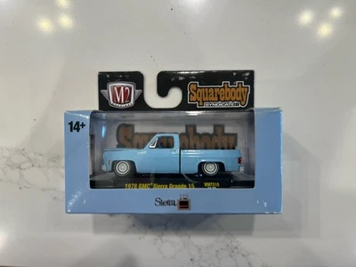 GMC Sierra Grande 1978 2024 M2 Machines Squarebody Syndicate 15 WMTS18 24-22 Foto 1 de 4