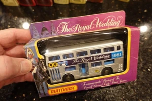 Matchbox  Model of Yesteryear  1981 The ROYAL WEDDING Double BUS  A8  NEW  RARE - Picture 1 of 2