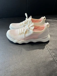 Scarpe da ginnastica Skechers donna massaggianti leggere slip on bianco rosa maglia UK 2 - Foto 1 di 14