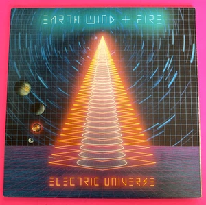 EARTH, WIND AND FIRE ~ ELECTRIC UNIVERSE ~ 1983 Vinyl Record - Picture 1 of 6