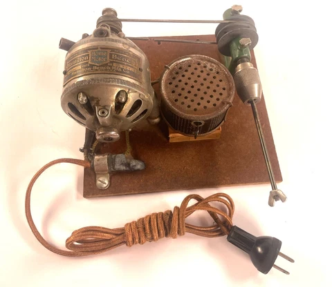 Antique Small Lathe With Hamilton Beach Motor - 1917 - Works! Cover